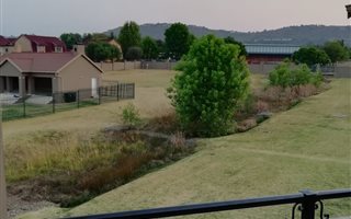 2 Bedroom Apartment in Ruimsig