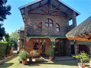 3 Bed Townhouse in Eureka