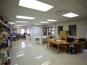 230 m² Commercial space in Kleinfontein