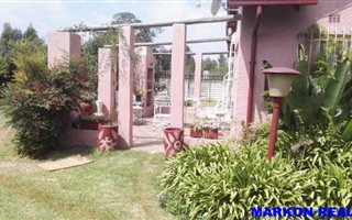 3 Bedroom House in Eastvale