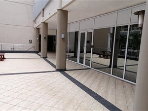 115 m² Commercial space in Point Waterfront