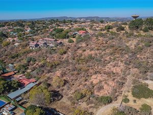 1.1 ha Land available in Silverton