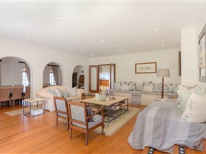6 Bed House in Blackheath