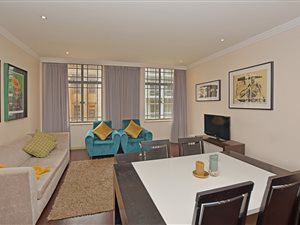 2 Bed Apartment in Cape Town City Centre