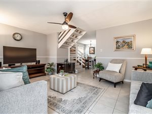 3 Bed Townhouse in Sherwood