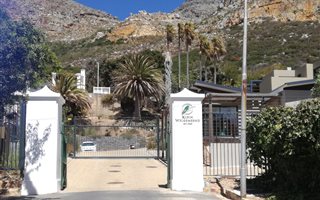489 m² Land available in Lakeside