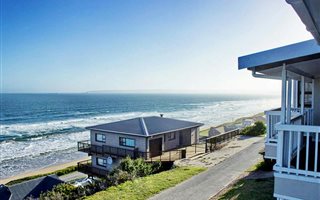 6 Bedroom House in Tergniet