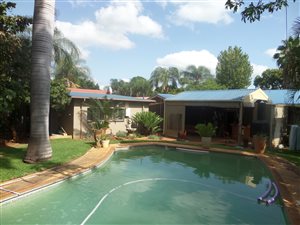 3 Bed House in Sinoville