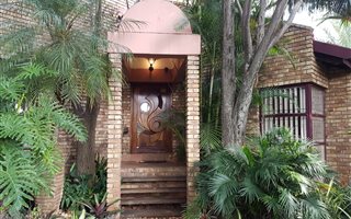 3 Bedroom House in Florauna
