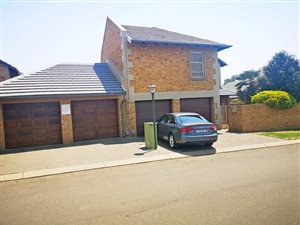 3 Bed Cluster in Birchleigh