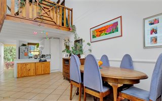 2 Bedroom Apartment in Saxonwold