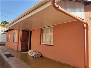 4 Bed House in Mobeni