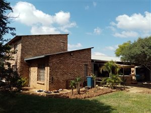 8.5 ha Farm in Bultfontein AH