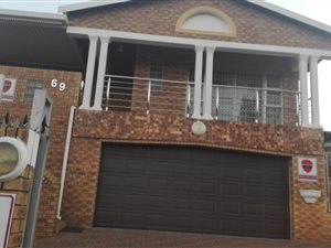 4 Bed House in Mobeni
