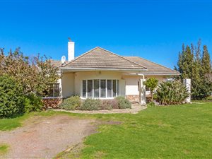 3 Bed House in Golden Acre
