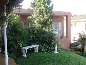 2 Bed House in Sunningdale