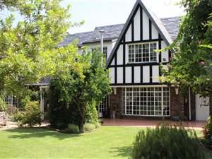 3 Bed Townhouse in Grimbeek Park