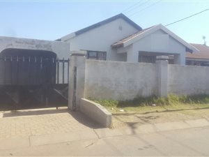 2 Bed House in Orange Farm