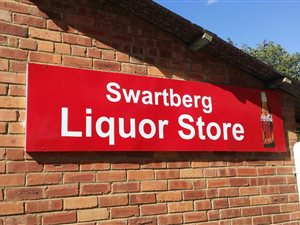 Commercial space in Underberg
