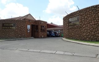Commercial space in Bartlett