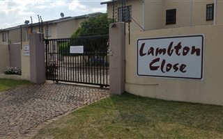 3 Bedroom Townhouse in Lambton