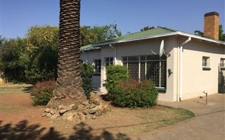 3 Bedroom House in Wilgehof