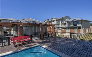 4 Bedroom House in Halfway House