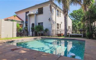 4 Bedroom House in Westlake Estate