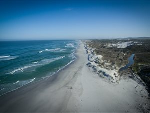 643 m² Land available in Grotto Bay
