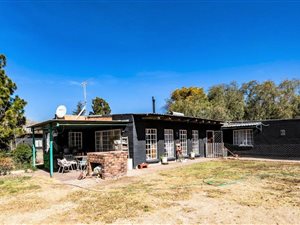 1.8 ha Farm in Golf View