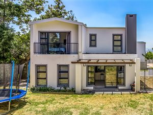 3 Bed House in Langeberg Heights