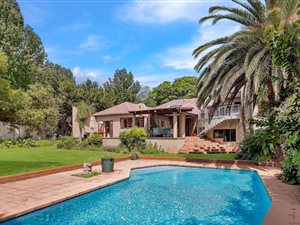 4 Bed House in Saxonwold