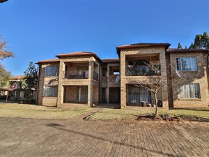 2 Bed Apartment in Erand Gardens