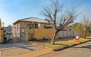 3 Bedroom House in Krugersdorp West