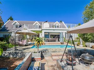 5 Bed House in Steynsrust
