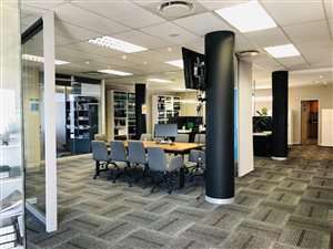 250 m² Commercial space in La Lucia