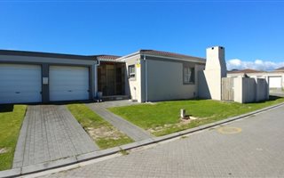 3 Bedroom House in Vredelust