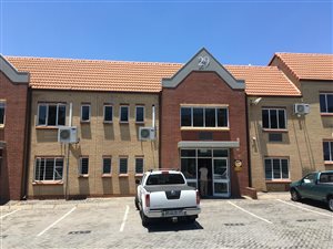 320 m² Industrial space in Eastgate