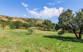 1925 m² Land available in Amandasig