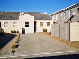 2 Bed House in Ottery