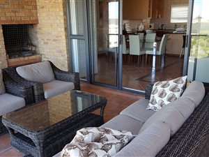 3 Bed House in Voelklip