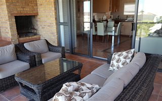 3 Bedroom House in Voelklip