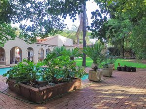 5 Bedroom House in Alberante