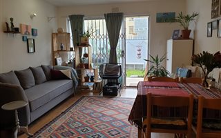 2 Bedroom Townhouse in Plumstead