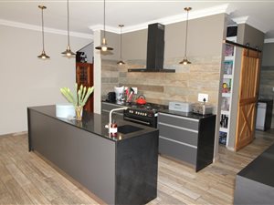 4 Bed House in Benoni Country Club