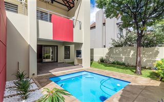 3 Bedroom Cluster in Fourways