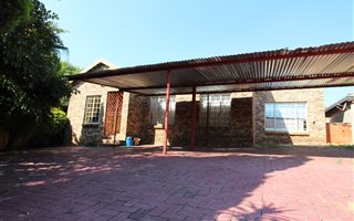 3 Bedroom House in Kingsview