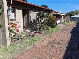 2 Bed Townhouse in Pinetown Central