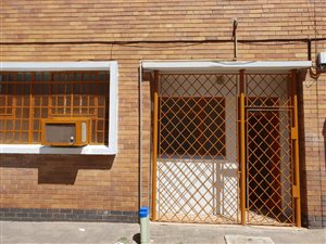 350 m² Industrial space in Booysens