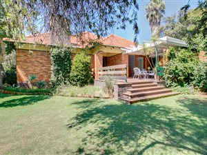 4 Bed House in Greenside